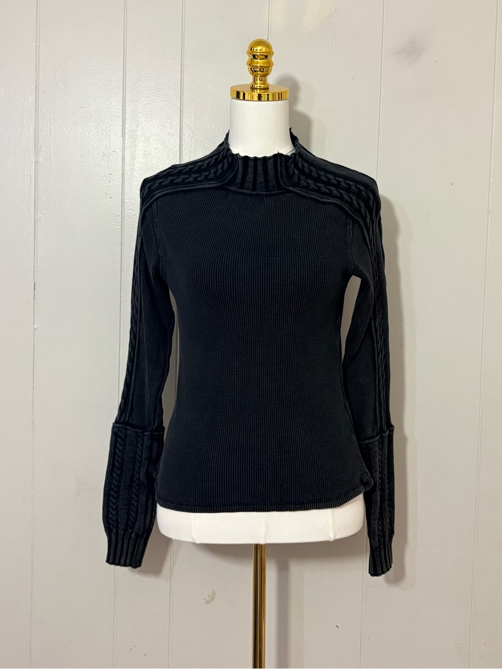 Free People We The Free Breezy Swit Top Washed Black Cable Knit Size S